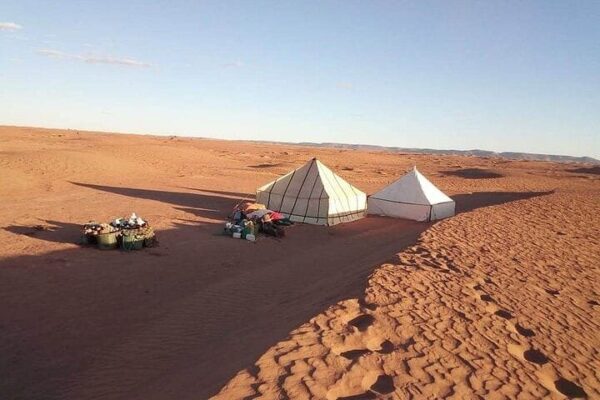 Erg Ezzahar experience In the footsteps of the nomads